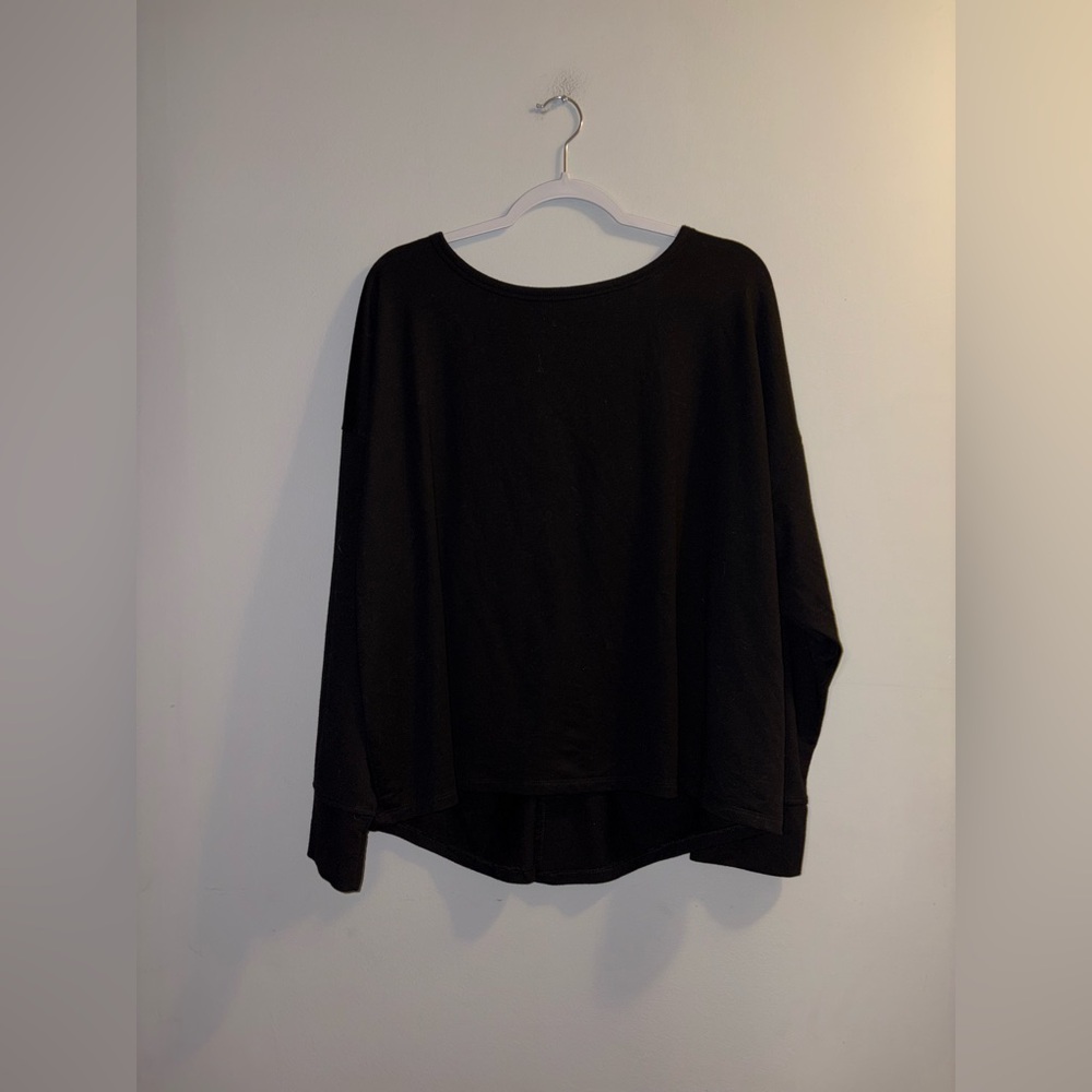 Old Navy | Black Twist Back Longsleeve
